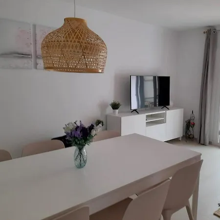 דירה Casa Vicky אסטפונה